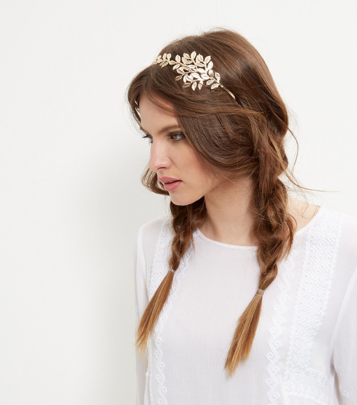 Picture New Look wedding hair band, New Look wedding hairband, New Look wedding slide, New Look bridal hair accessories, New Look bridal hairbands, New Look bridal hair bands, New Look bridal hair slides, Grecian style hair band,  Grecian wedding hair band, Grecian wedding slide, Alt Text